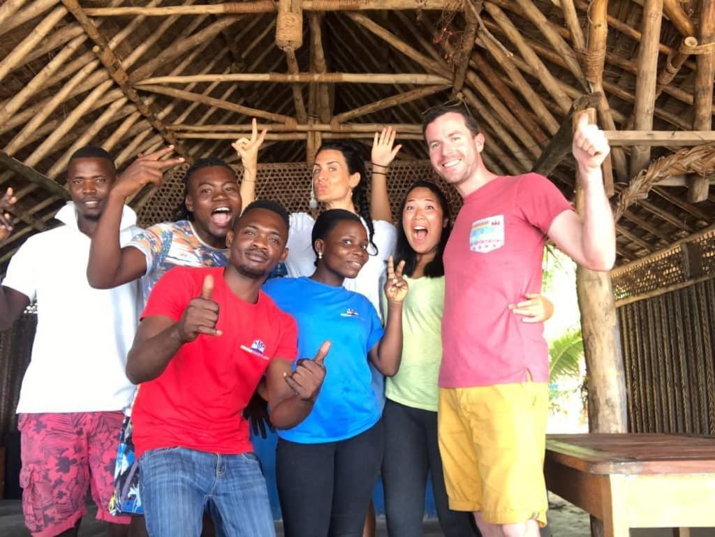 Ushongo Beach Bandas Pangani Buitenkant foto